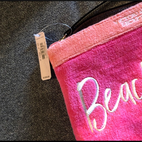 🌞 NWT Victoria Secrets Cosmetic Beach Bum 🌞 - Picture 3 of 8